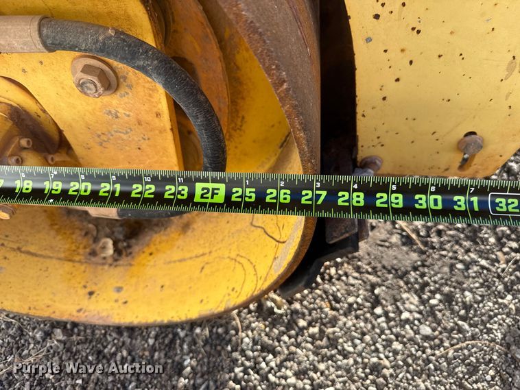 image for item EU5427 2004 Bomag BW 120 AD-3 double drum roller