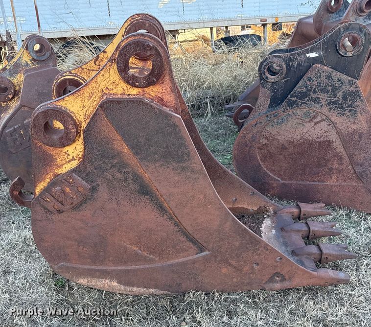 image for item EU5437 H&H CAT 320L excavator bucket