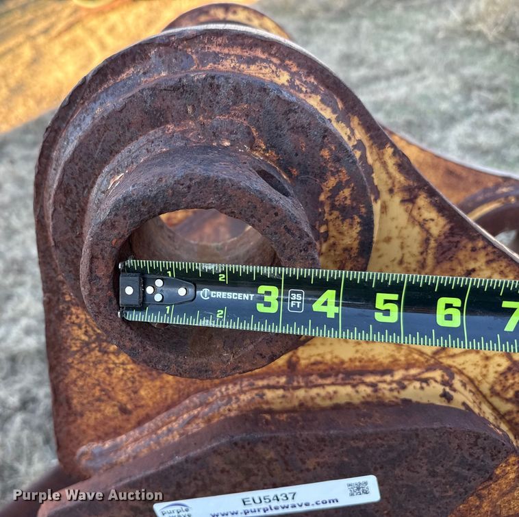 image for item EU5437 H&H CAT 320L excavator bucket