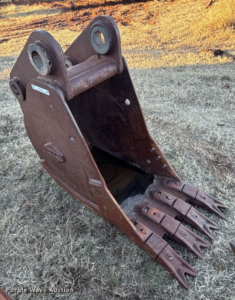 image for item EU5439 Tensley excavator bucket