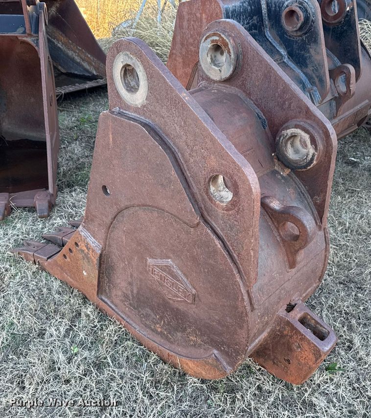 image for item EU5439 Tensley excavator bucket