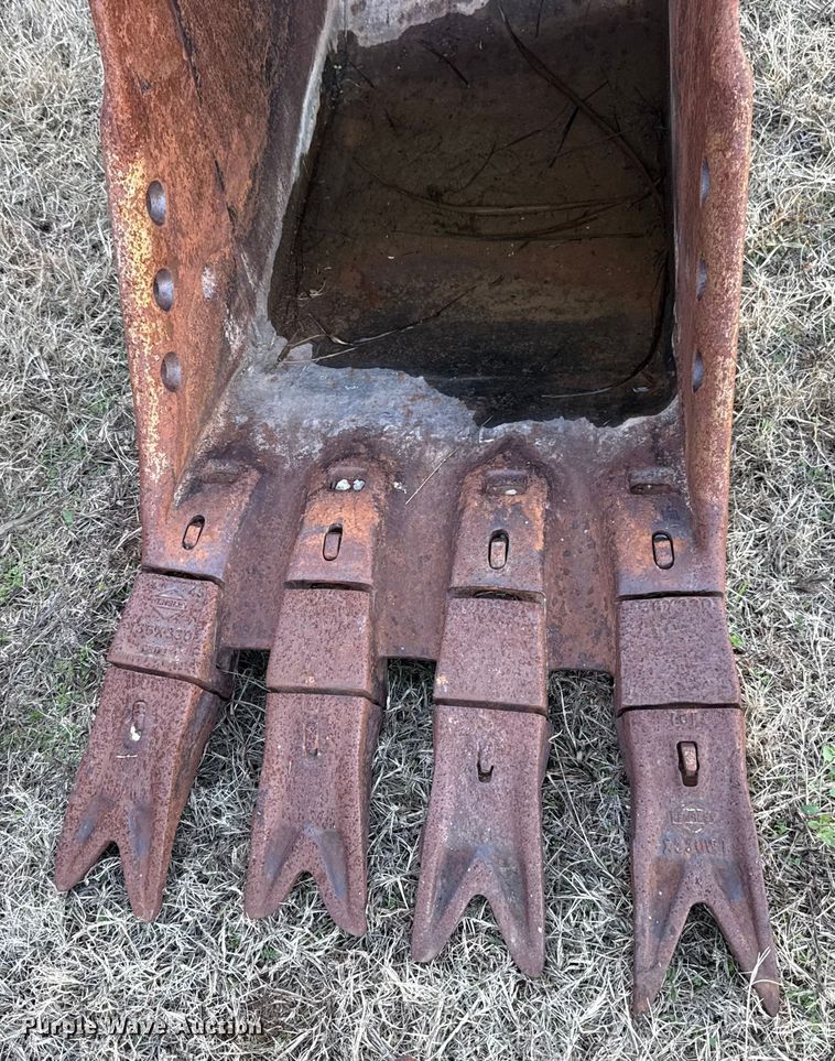 image for item EU5439 Tensley excavator bucket