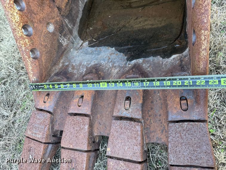 image for item EU5439 Tensley excavator bucket