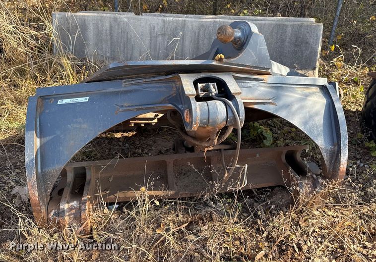 image for item EU5440 D model motor grader turn table