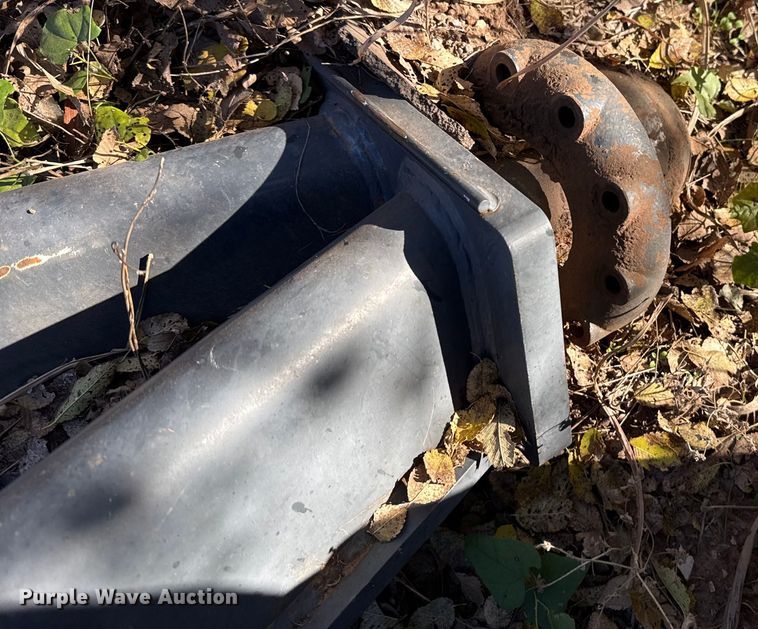 image for item EU5440 D model motor grader turn table