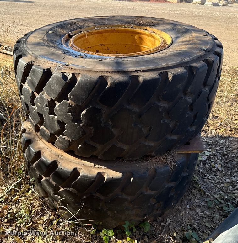 image for item EU5442 (2) Michelin XL D  tires and wheels