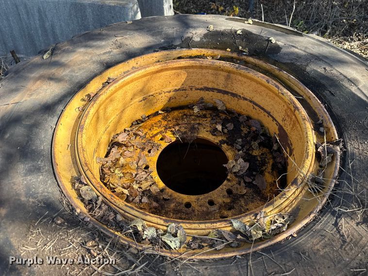 image for item EU5442 (2) Michelin XL D  tires and wheels