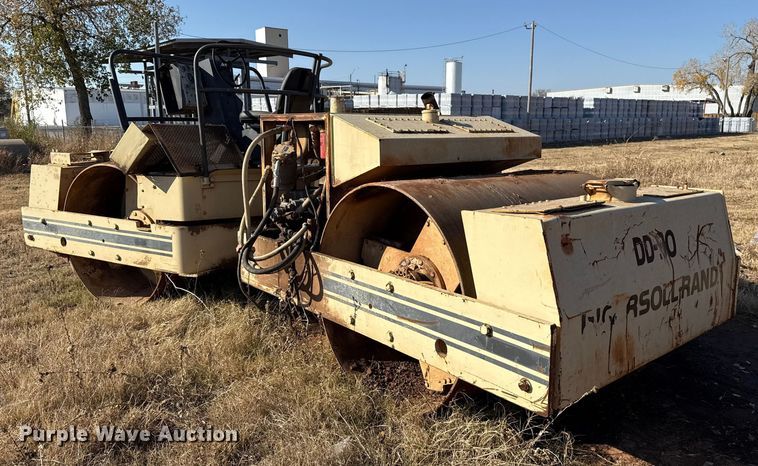 image for item EU5443 Ingersoll-Rand DD-90 double drum roller