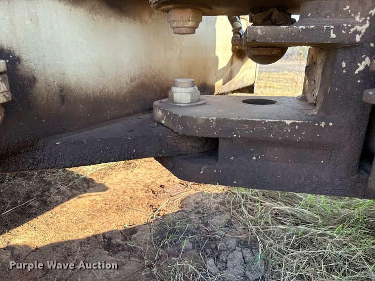 image for item EU5443 Ingersoll-Rand DD-90 double drum roller