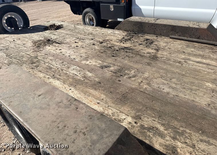 image for item EU6349 2008 Monarch utility trailer