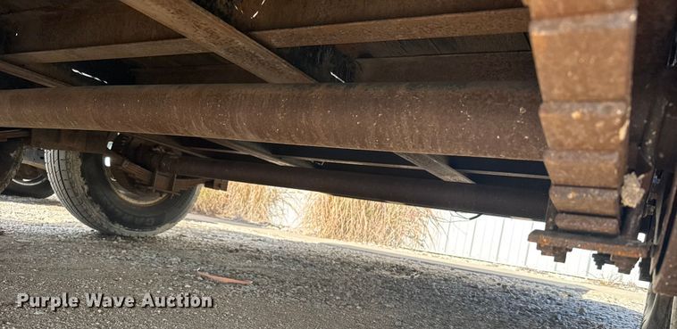 image for item EU6349 2008 Monarch utility trailer