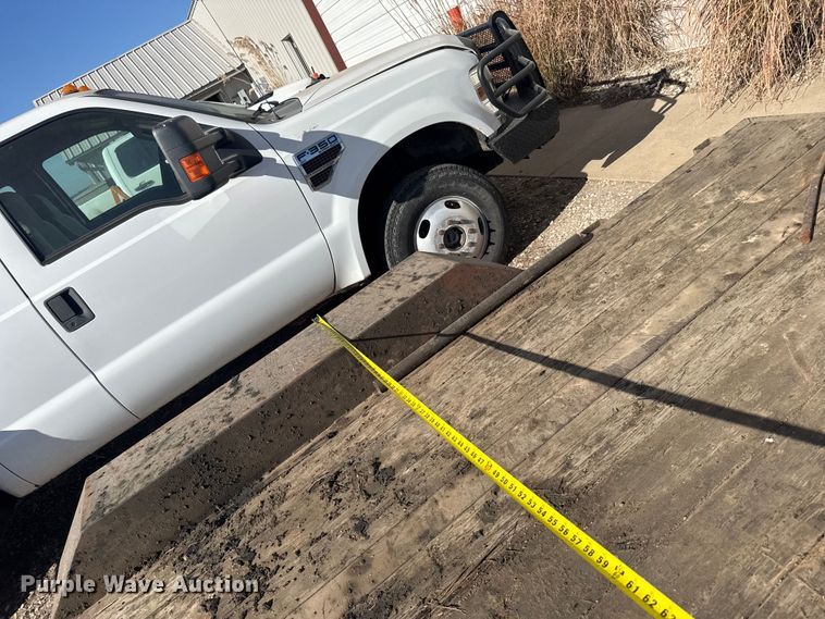 image for item EU6349 2008 Monarch utility trailer