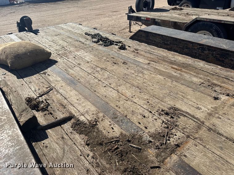 image for item EU6350 2008 Monarch utility trailer