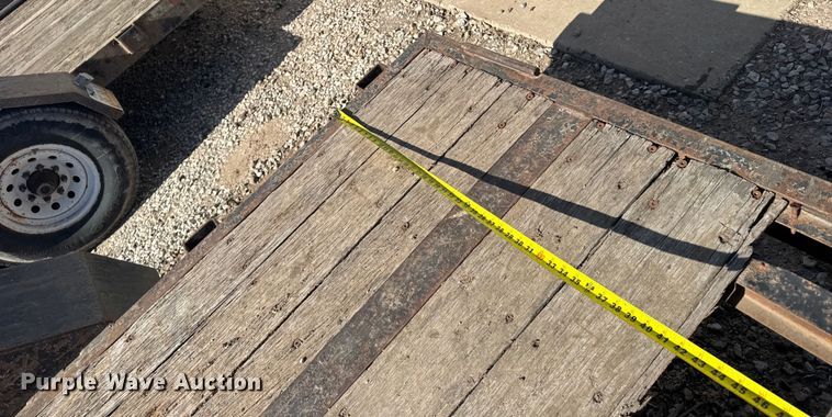 image for item EU6350 2008 Monarch utility trailer