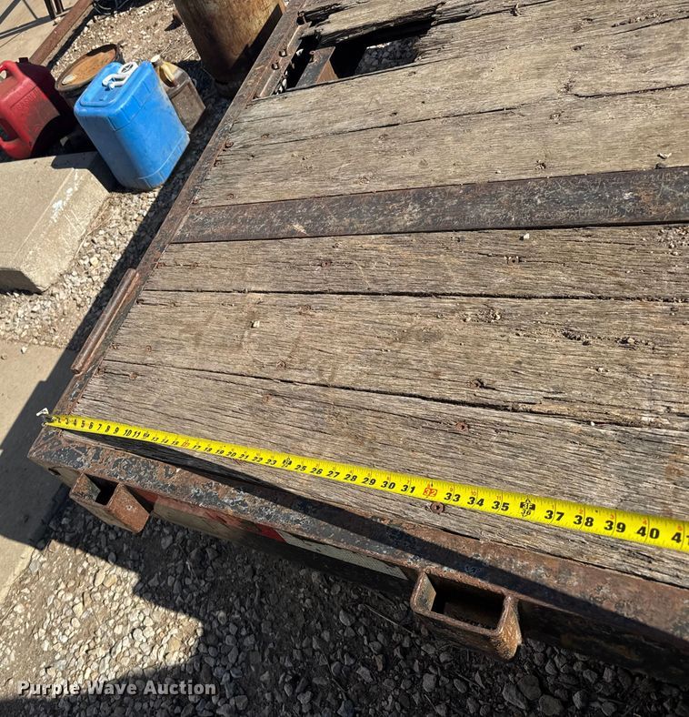 image for item EU6350 2008 Monarch utility trailer