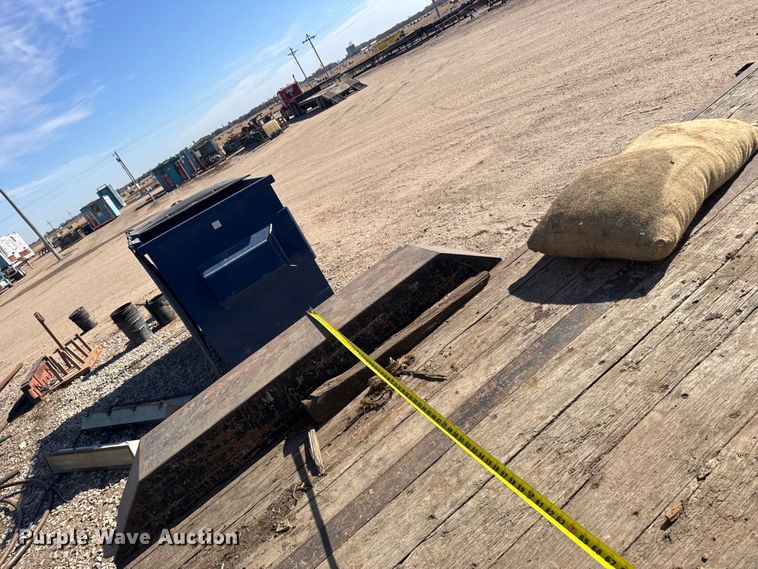 image for item EU6350 2008 Monarch utility trailer