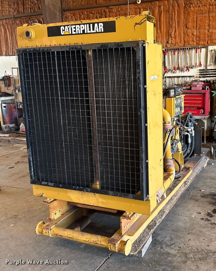 image for item EU6351 2006 Caterpillar C15 engine