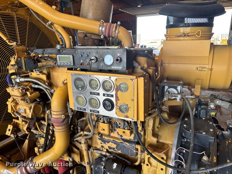 image for item EU6351 2006 Caterpillar C15 engine