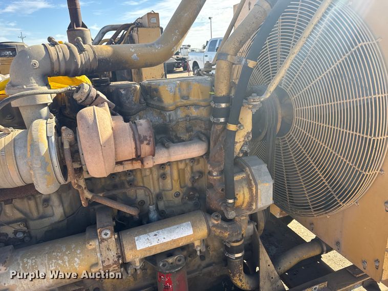 image for item EU6354 Caterpillar engine