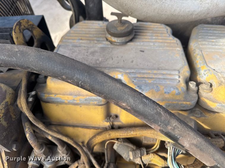 image for item EU6355 Caterpillar engine