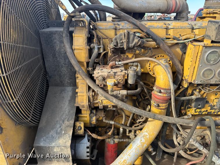 image for item EU6355 Caterpillar engine