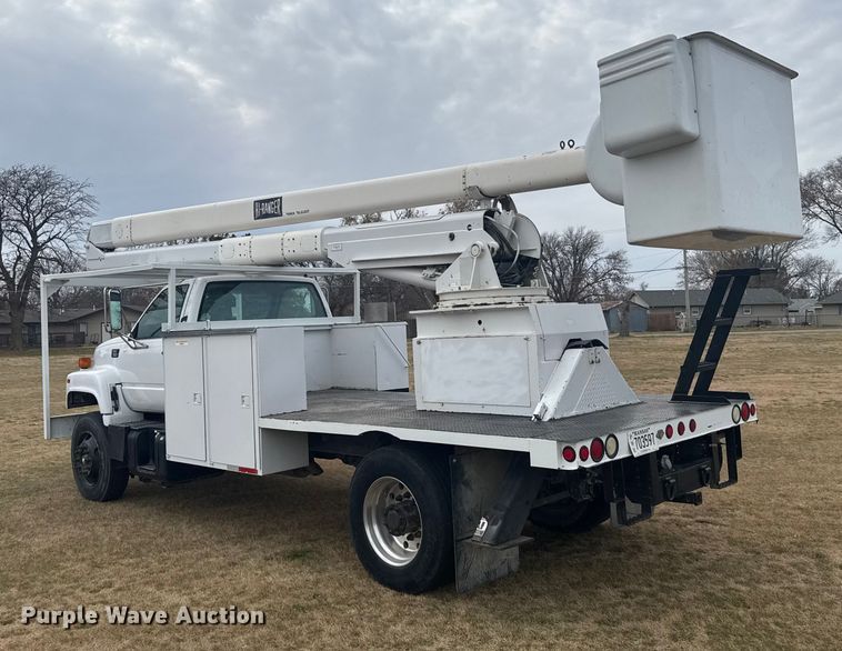 image for item EU6411 1999 GMC C7500 bucket truck