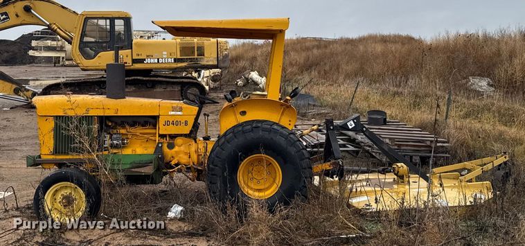 image for item EU6414 1974 John Deere 401B tractor