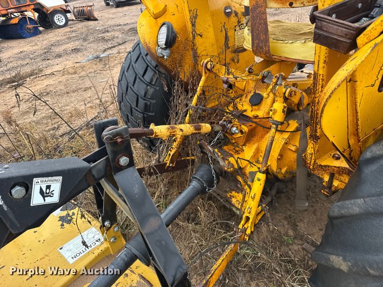 image for item EU6414 1974 John Deere 401B tractor