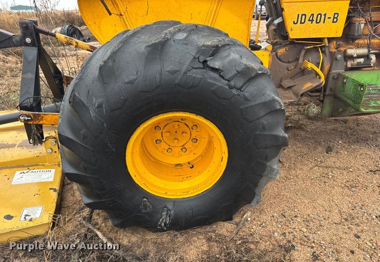 image for item EU6414 1974 John Deere 401B tractor