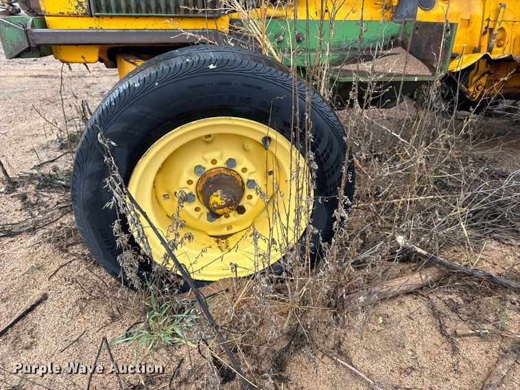 image for item EU6414 1974 John Deere 401B tractor