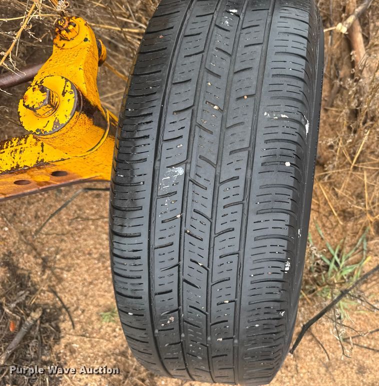 image for item EU6414 1974 John Deere 401B tractor