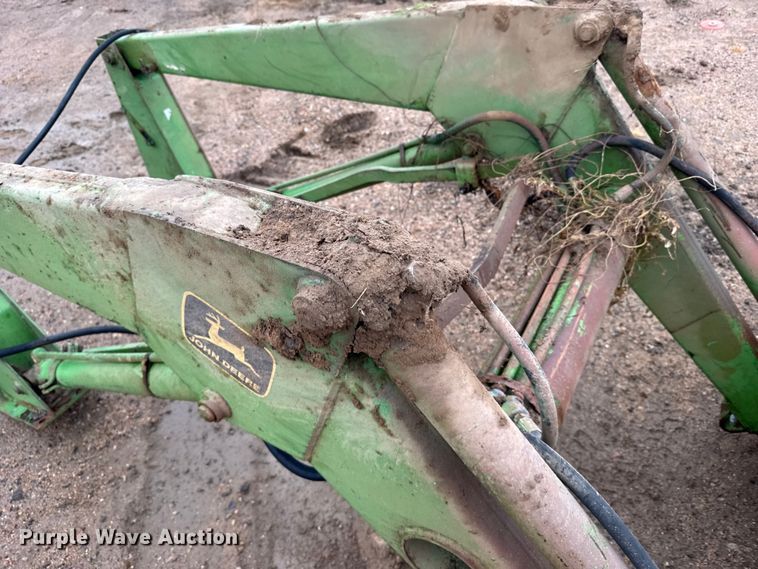 image for item EU6414 1974 John Deere 401B tractor