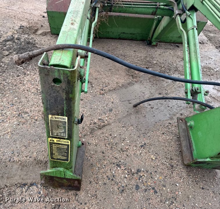 image for item EU6414 1974 John Deere 401B tractor