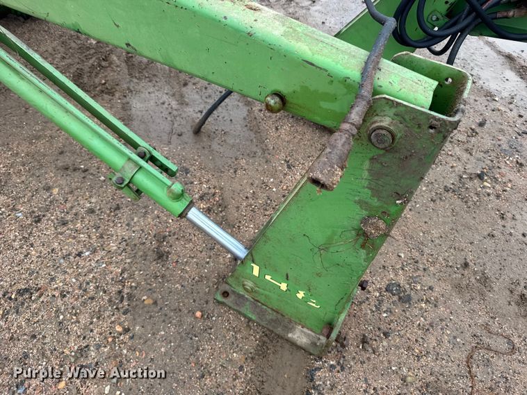 image for item EU6414 1974 John Deere 401B tractor