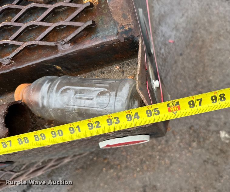 image for item EU6415 1980 Mack fuel / lube truck