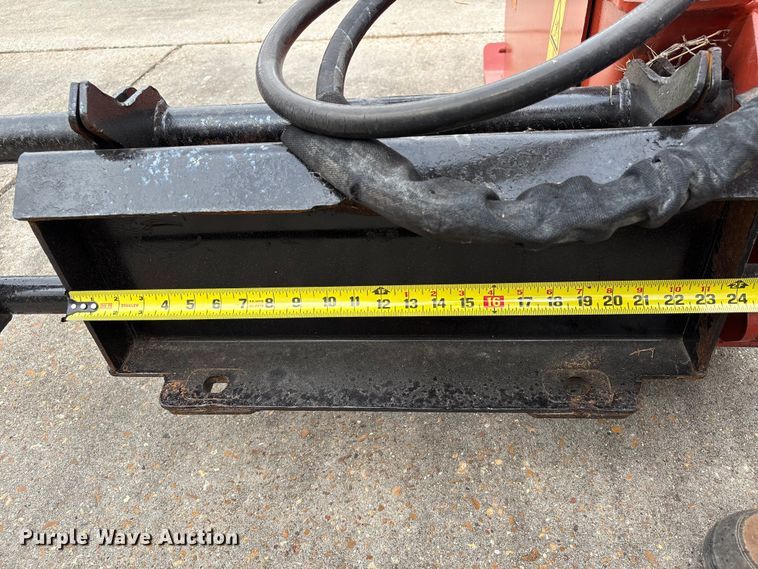 image for item EU7071 2018 Ditch Witch MT12 compact utility loader rock saw