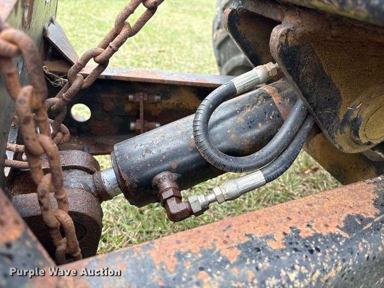 image for item EU7075 2010 Ditch Witch RT40 trencher