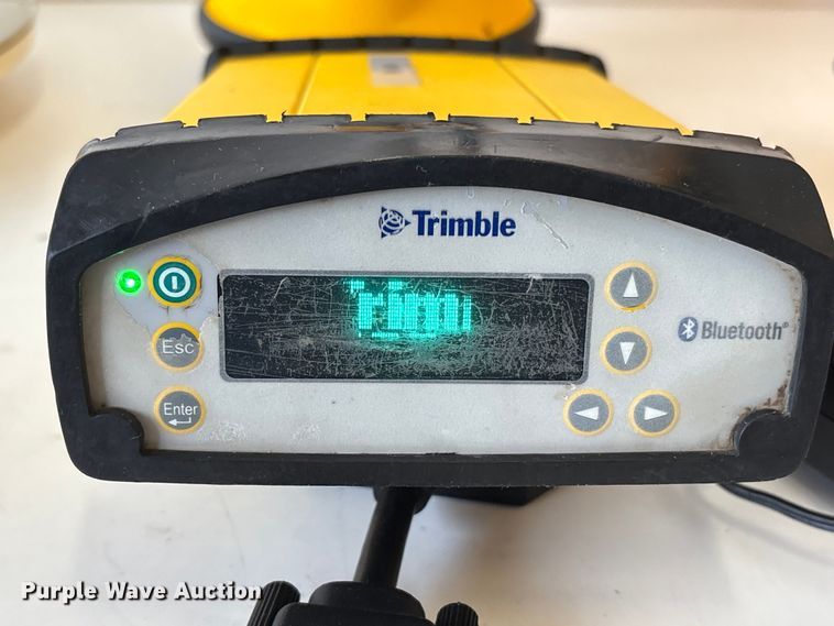 image for item EU7076 Trimble survey kit