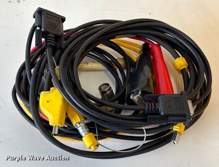 image for item EU7076 Trimble survey kit