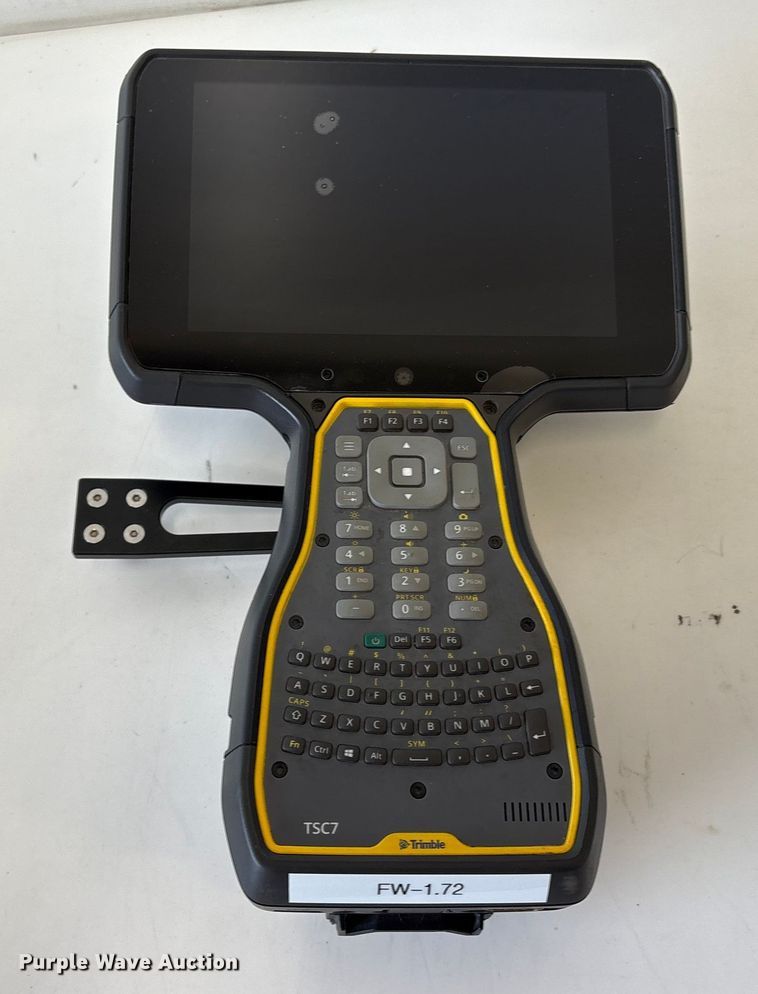 image for item EU7076 Trimble survey kit