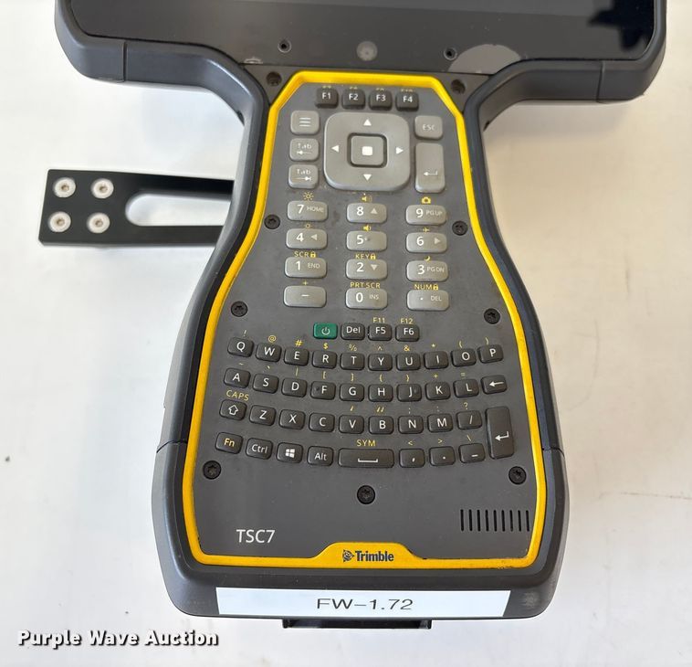 image for item EU7076 Trimble survey kit