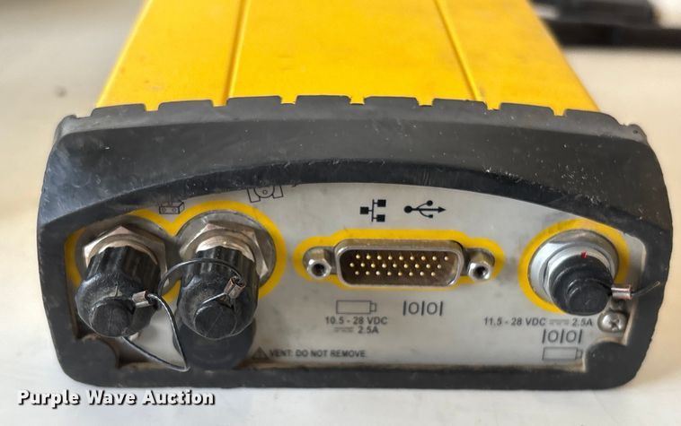 image for item EU7078 Trimble survey kit