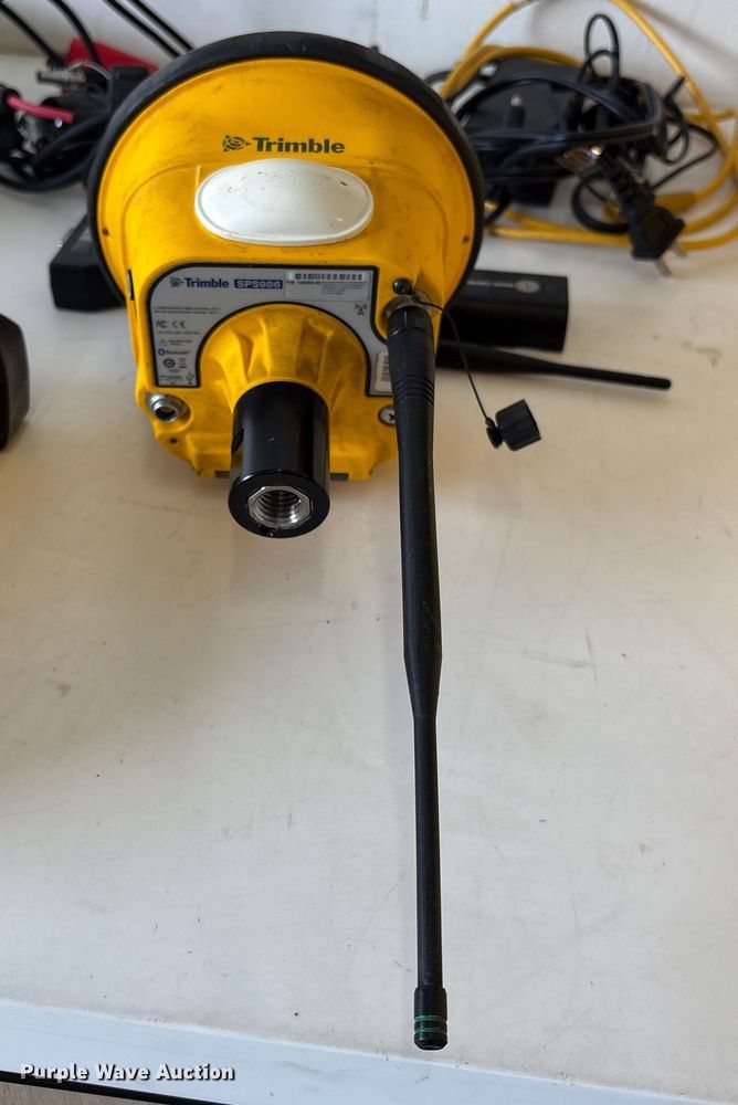 image for item EU7078 Trimble survey kit