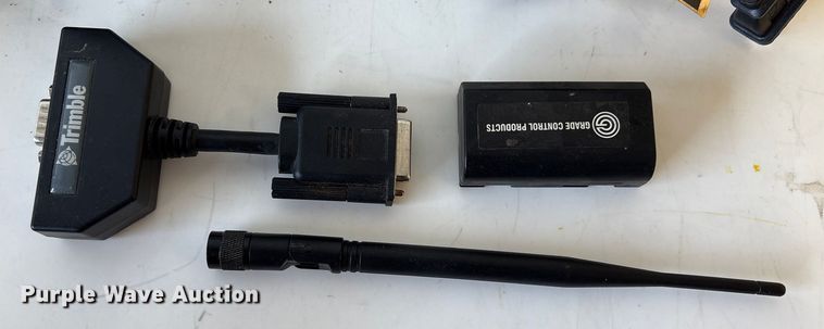 image for item EU7078 Trimble survey kit