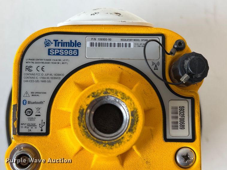 image for item EU7079 Trimble survey kit