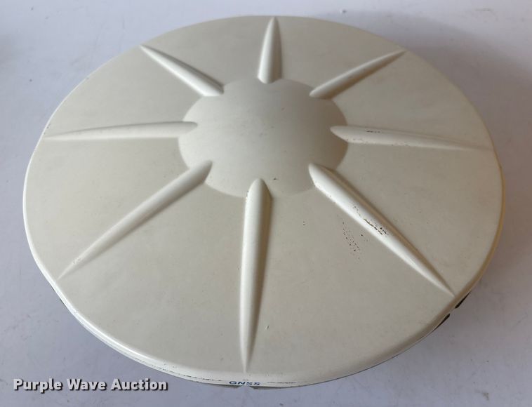 image for item EU7079 Trimble survey kit