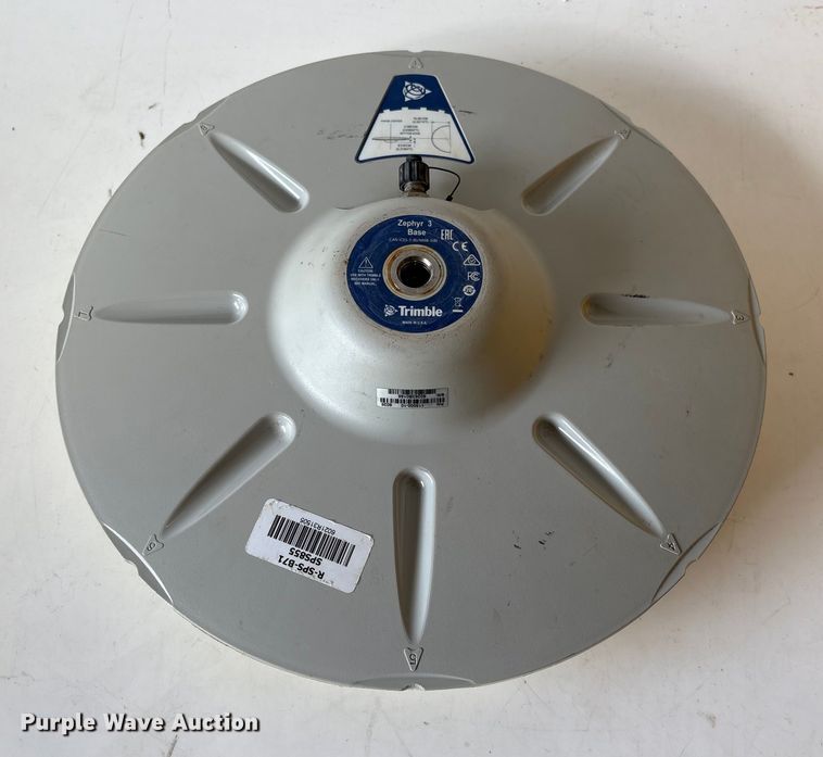 image for item EU7079 Trimble survey kit