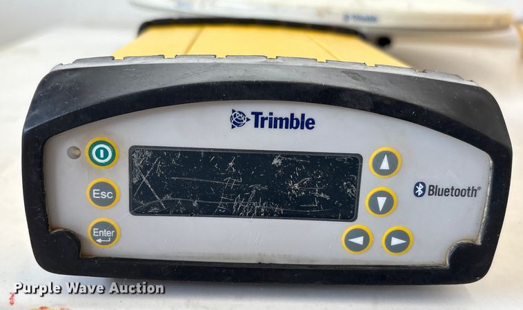 image for item EU7080 Trimble survey kit