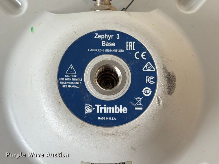 image for item EU7080 Trimble survey kit