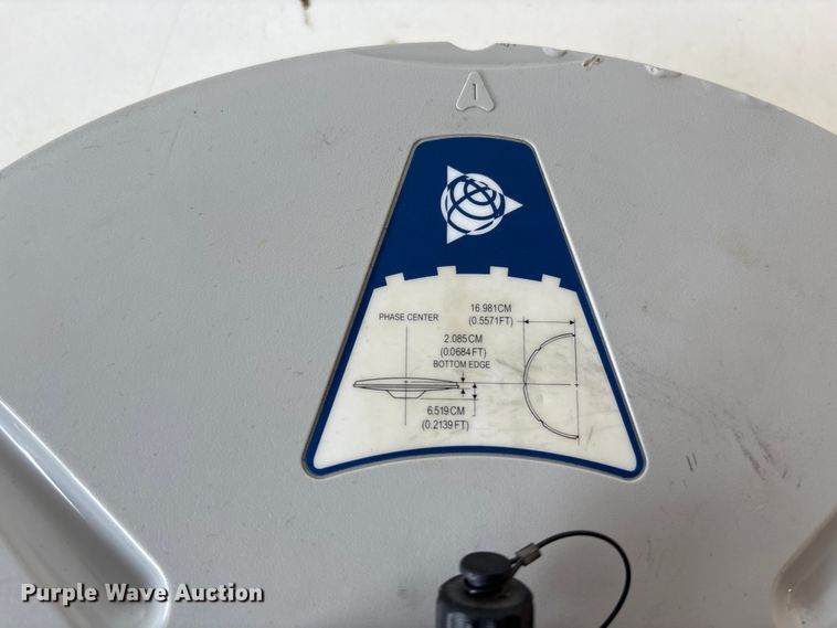 image for item EU7080 Trimble survey kit